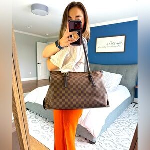 LV Damier Chelsea Tote EUC w/dustbag